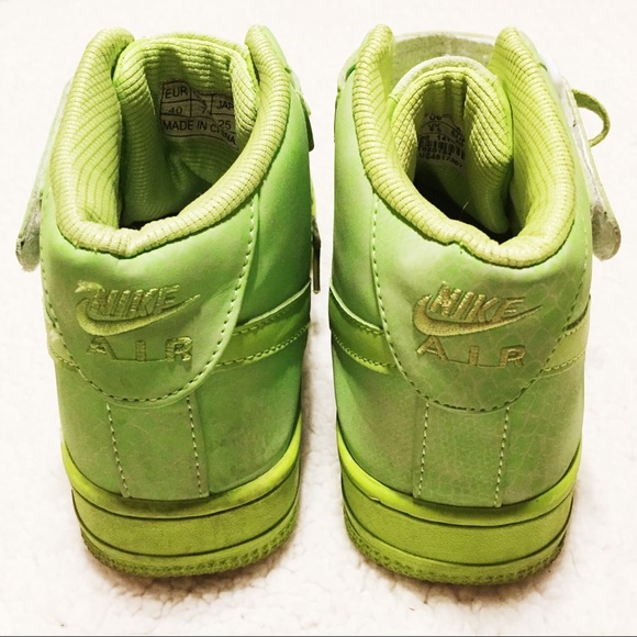 Nike Air Force 1 // Hi Hyperfuse Volt - Picture 5 of 5